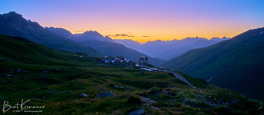 Realp, Furkablick, farbiger Himmel vor Sonnenaufgang, Kanton Uri