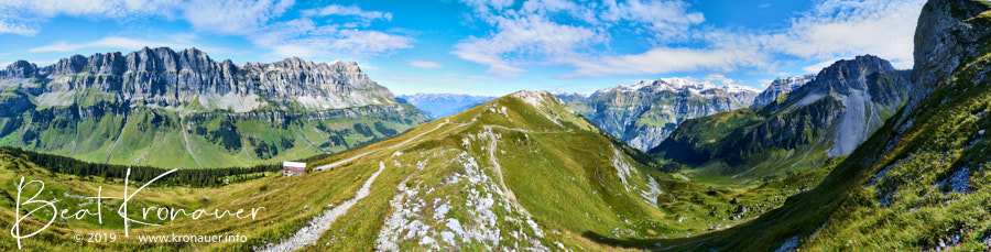 Panoramaaufnahme mit Fisetengrat und Fisetenpass