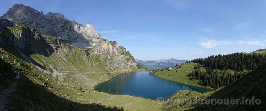 Panoramaaufnahme vom Bannalpsee